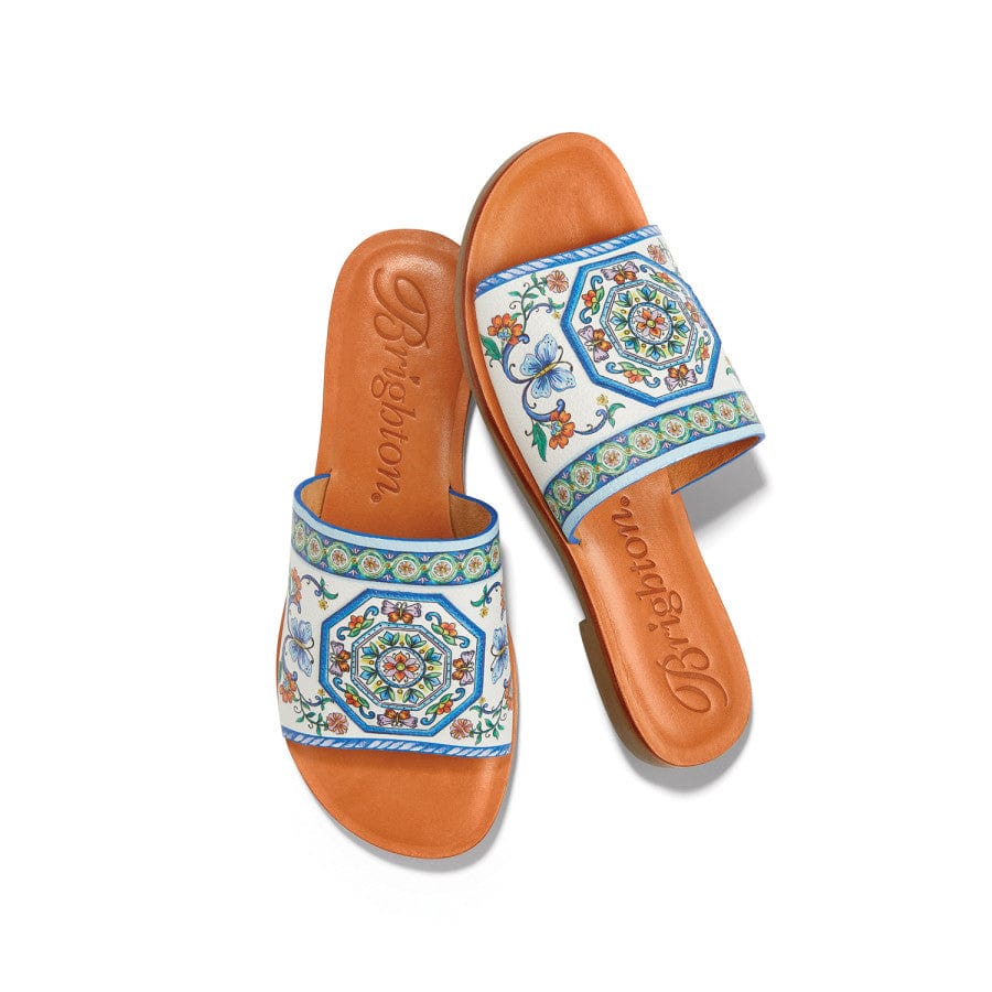 Arte Flat Sandals