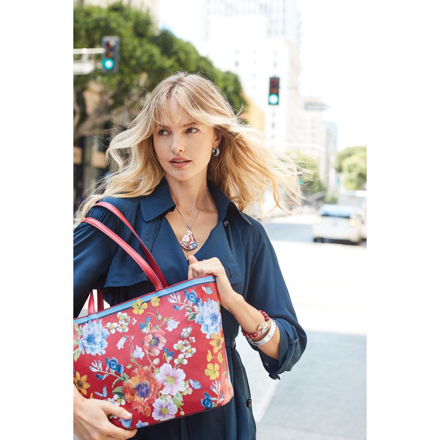  Blossom Hill Rouge Scarlet Tote