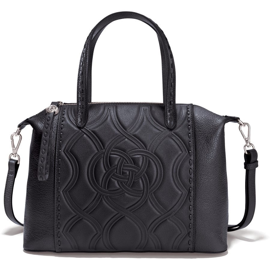  Janelle Satchel