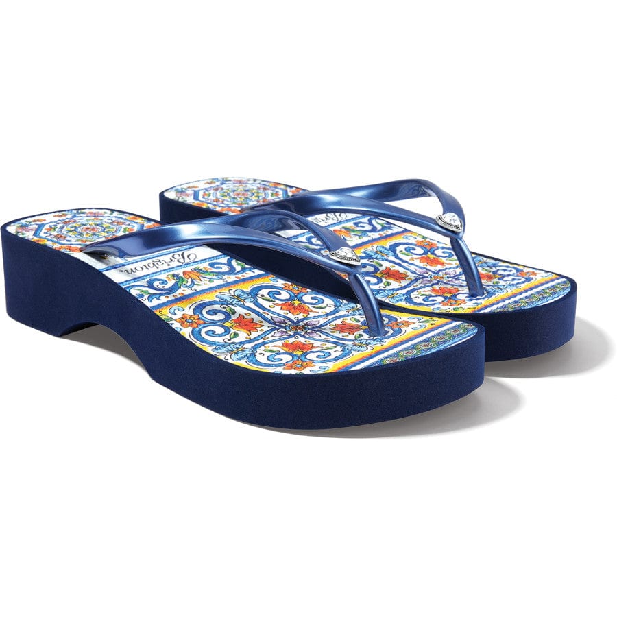  Museum Flip Flops